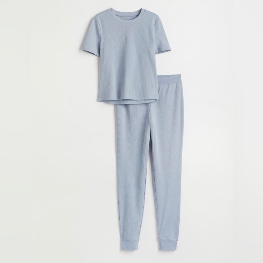 H&M ribbed lounge set
